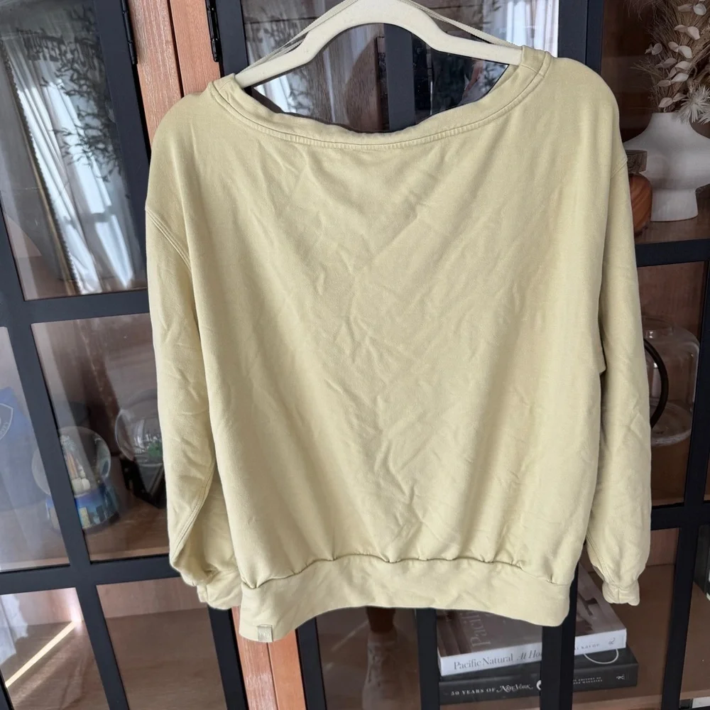 Lululemon Pleated Modal Fleece Pullover sweatshirt Dew Green boat neck